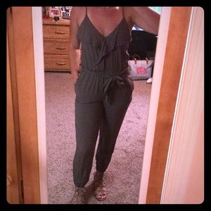 American Eagle olive Green jumpsuit